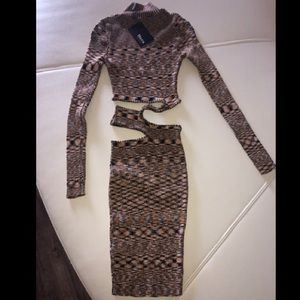 Bodycon cut out waist dress!!!